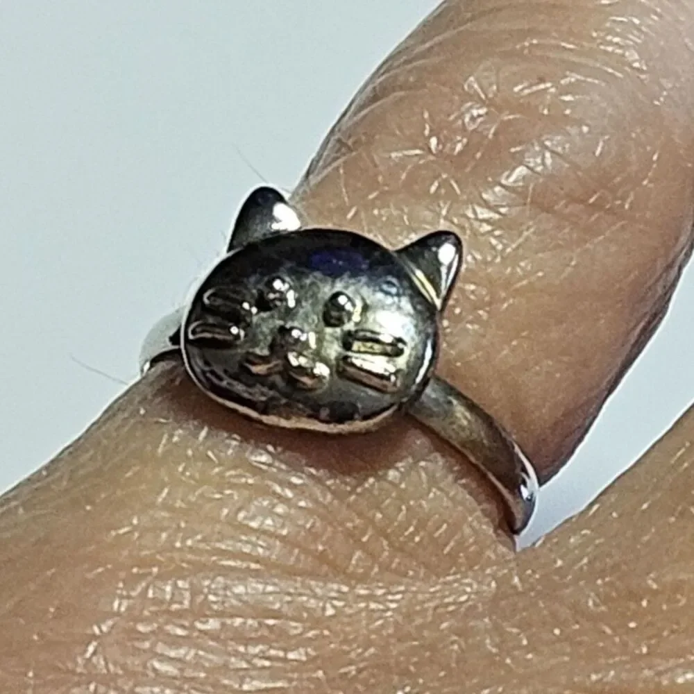 Silver Tone Kitty Cat Whisker Face Adjustable Ring Small
